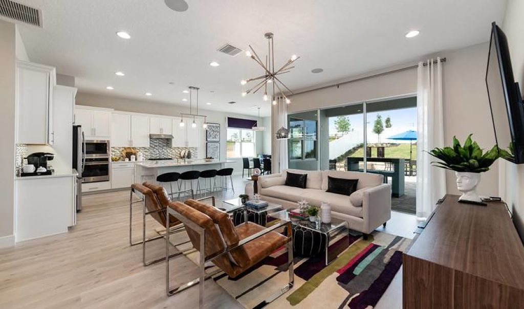 The Highlands at Summerlake Groves - Photo