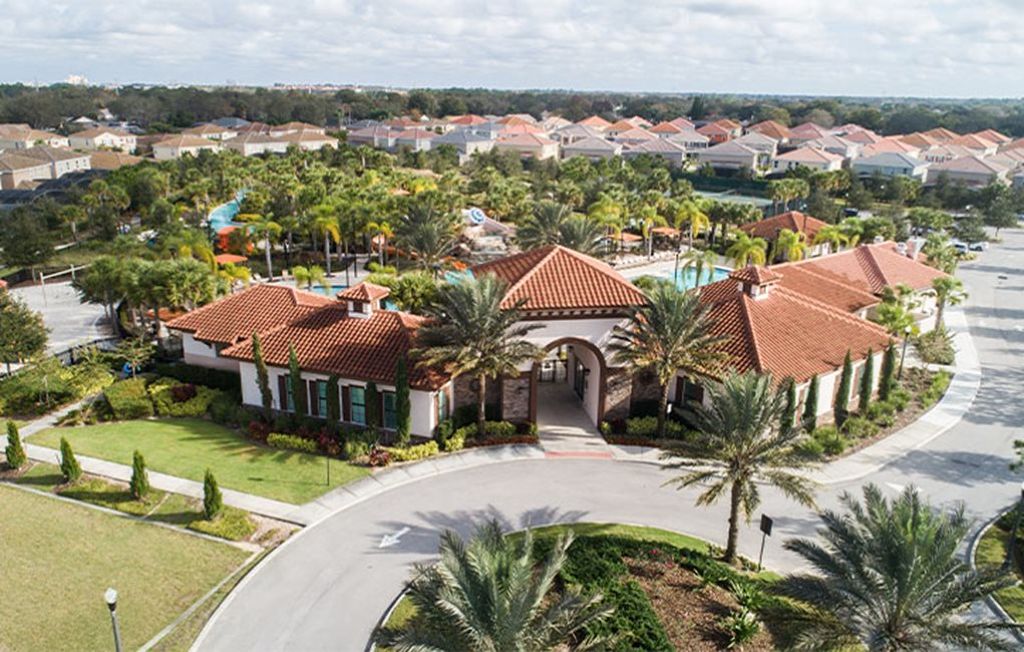 Solterra Springs - Photo