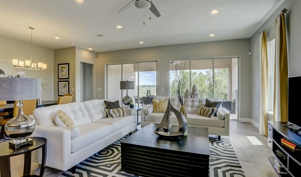 The Highlands at Summerlake Groves - Photo